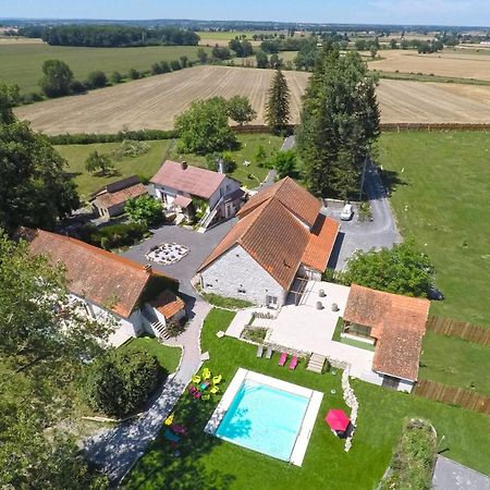L'Anagramme, Chambres, Table D'Hotes Et Gite Pour Adultes, Naturistes Ou Non ! Cindre Bagian luar foto