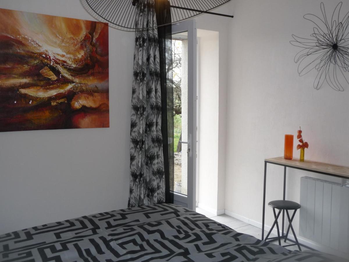 L'Anagramme, Chambres, Table D'Hotes Et Gite Pour Adultes, Naturistes Ou Non ! Cindre Bagian luar foto